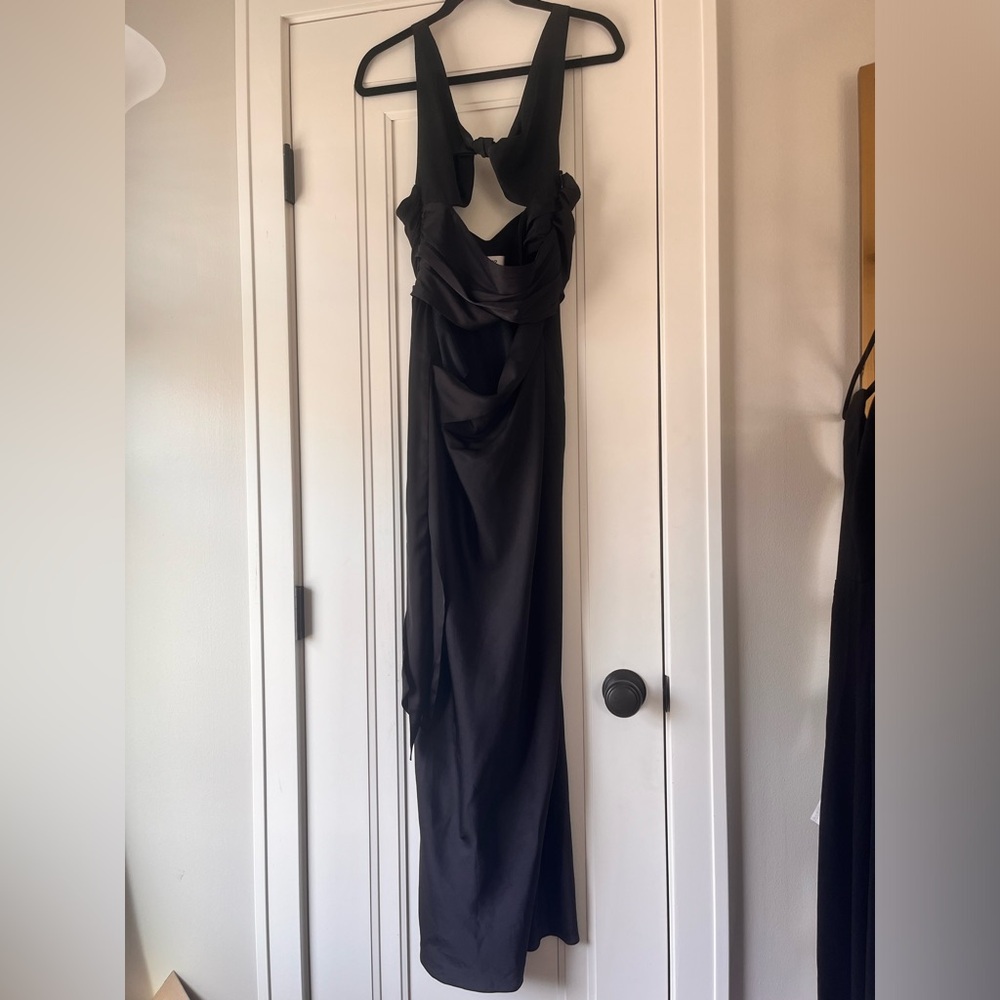 $315 Danielle Guizio NY Black Sainte Cut-out Ruched Maxi Dress Size Medium - Picture 7 of 10